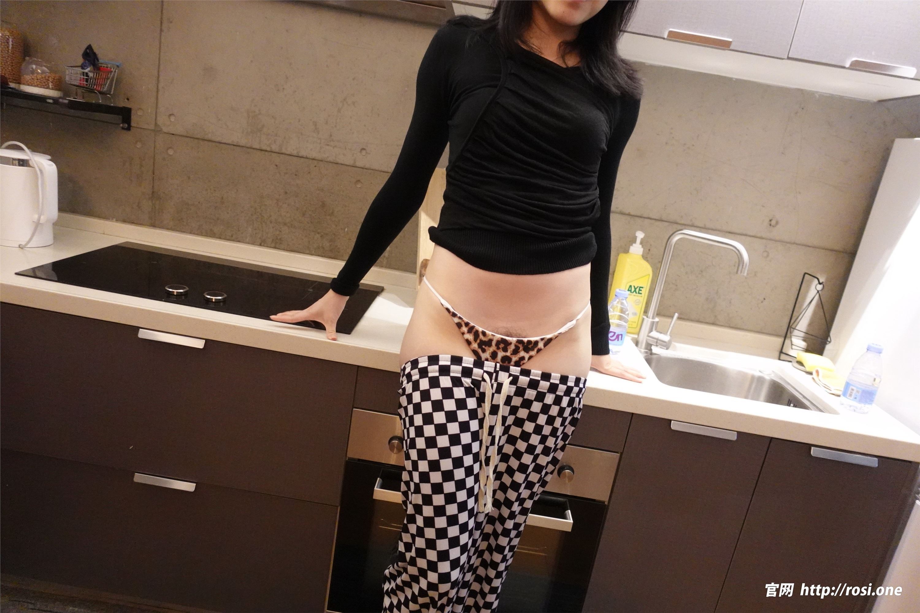 ROSI写真 2023.01.10 NO.4054